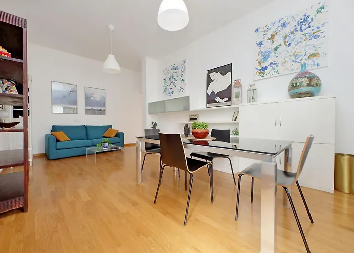 Ych-nice Flat With Patio Near Vatican Апартаменты